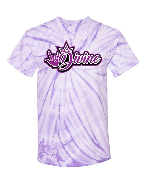 light purple tie dye shirt.